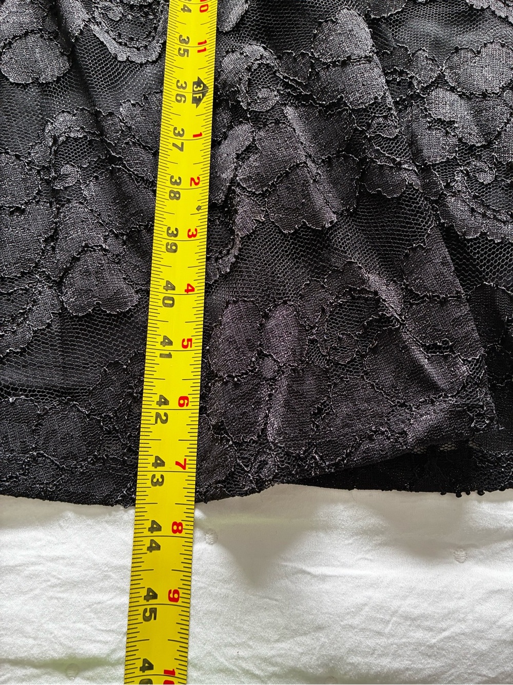 Black Lace Lined Dress NEW Sz.14P - Picture 8 of 13